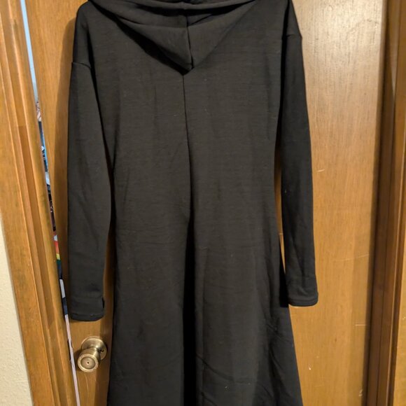 Dungeoness Hoodie Dress - Picture 6 of 6